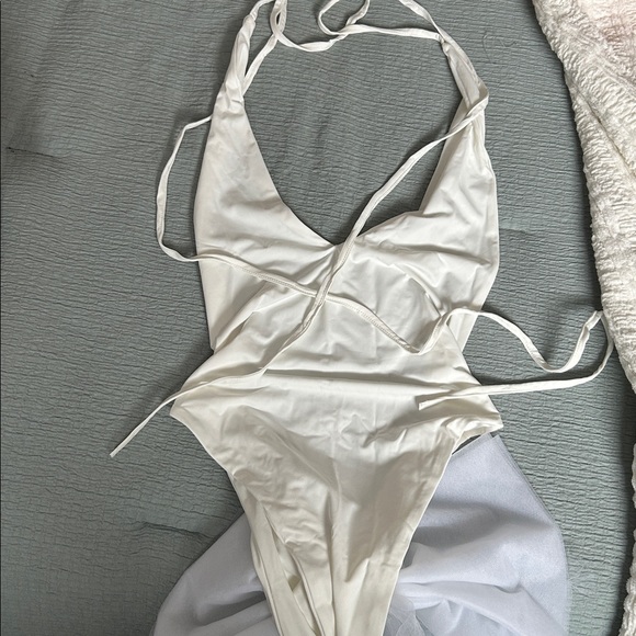 437 Bridal Collection Swim Suit - Picture 4 of 5